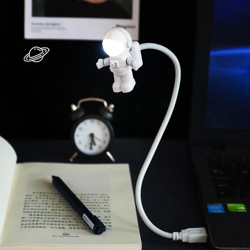 Astronaut Glow LED Desk Lamp – USB Powered Night Light