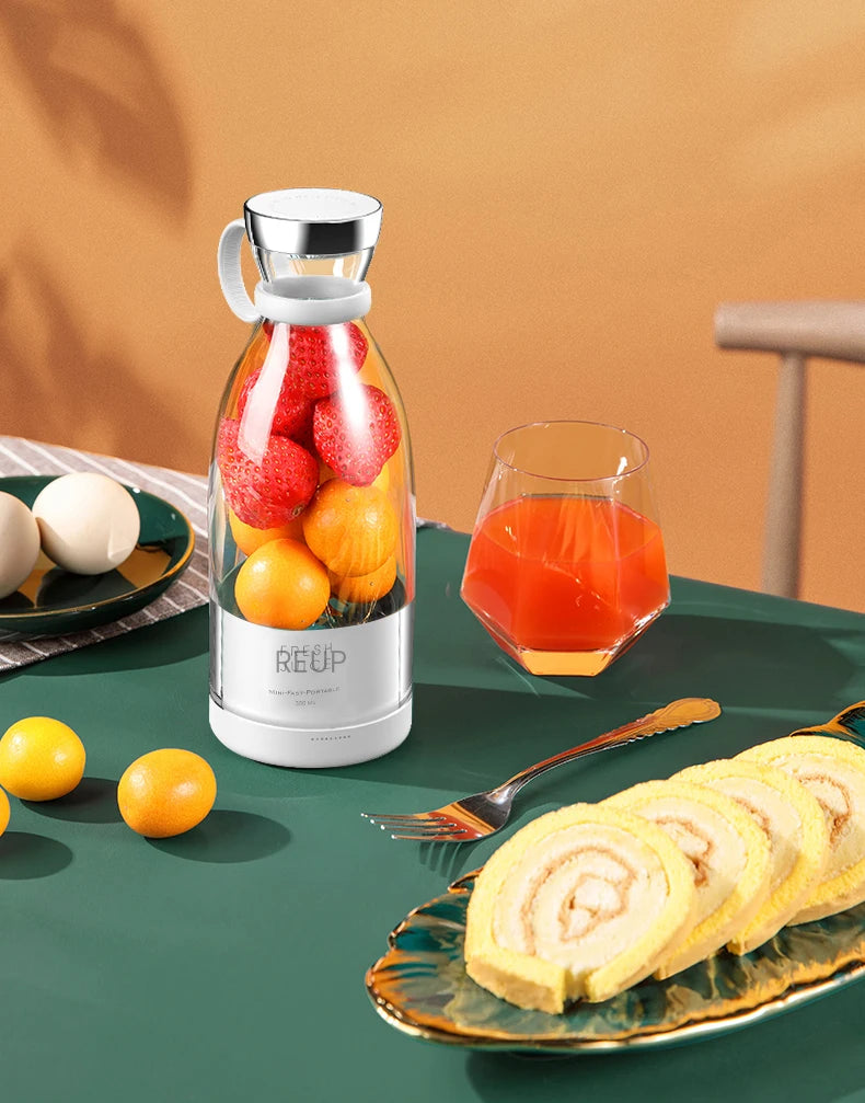 FreshBlend Mini®   Portable USB Rechargeable Juicer
